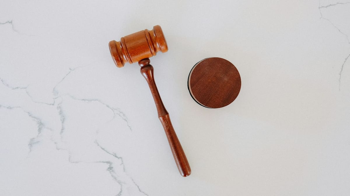 ICTY lukker og slukker