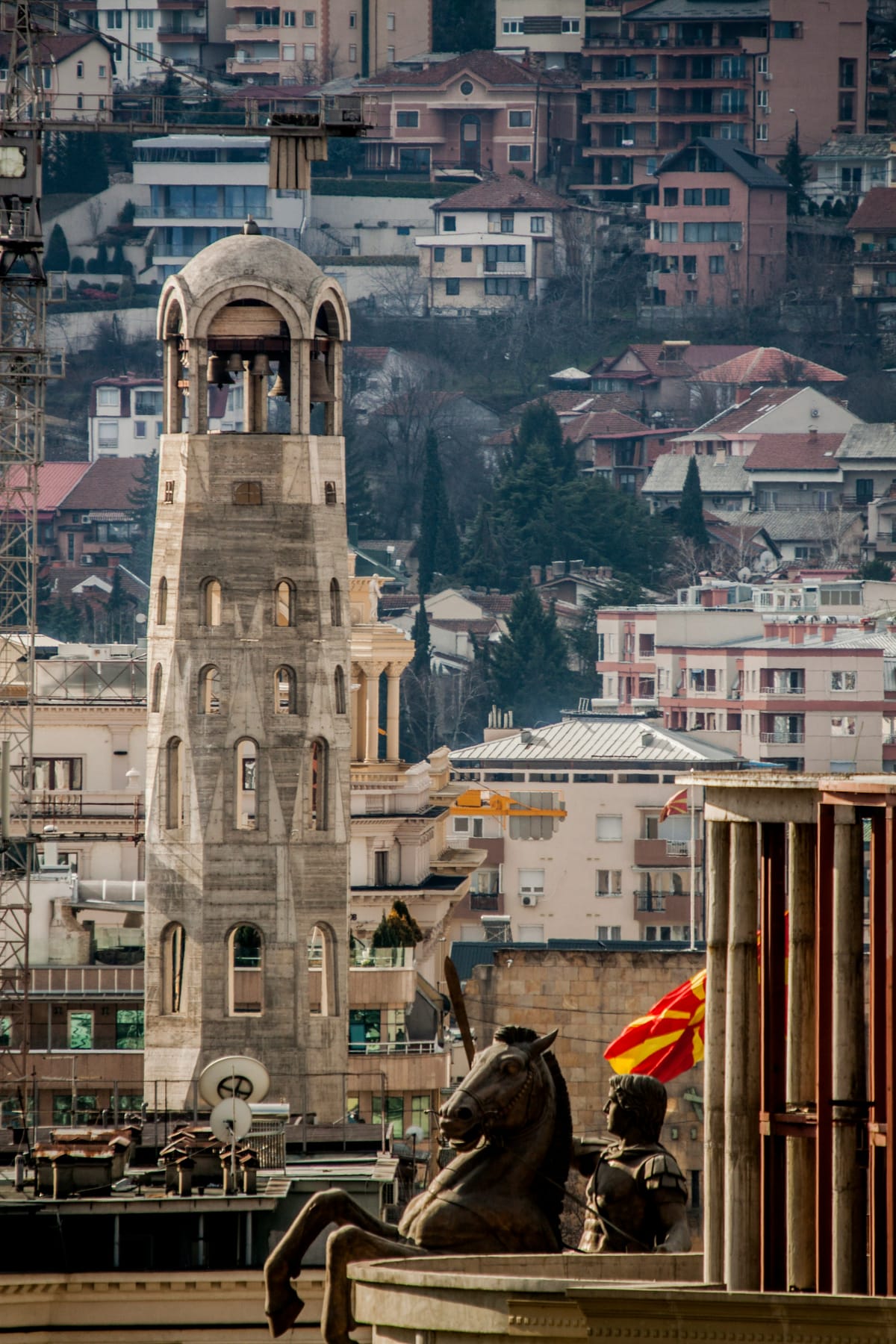https://www.magasinetroest.dk/content/images/2025/09/tamas-marton-SKYjJdUOXAA-unsplash--1-.jpg